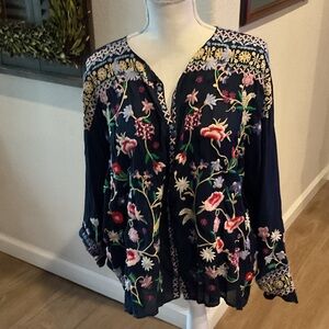 Johnny Was embroidered blouse.
Size L 
Worn once, excellent condition.